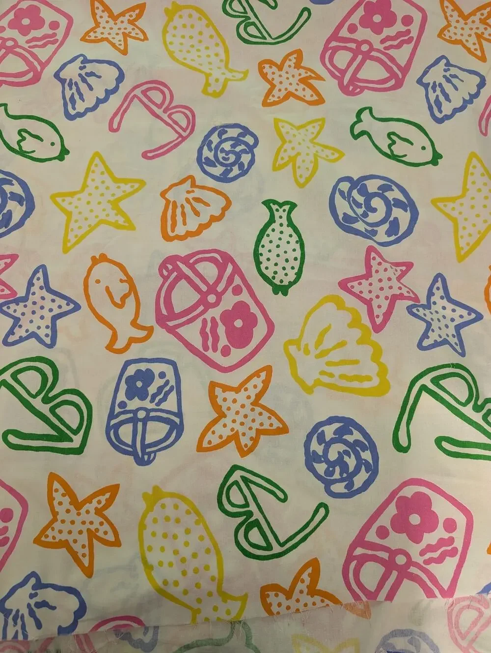Vintage Creative Fabrics 60x134 In Beach Shells Fish Neon Novelty Print Fabric